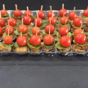 Плато Мини Спаначени Кюфтенца